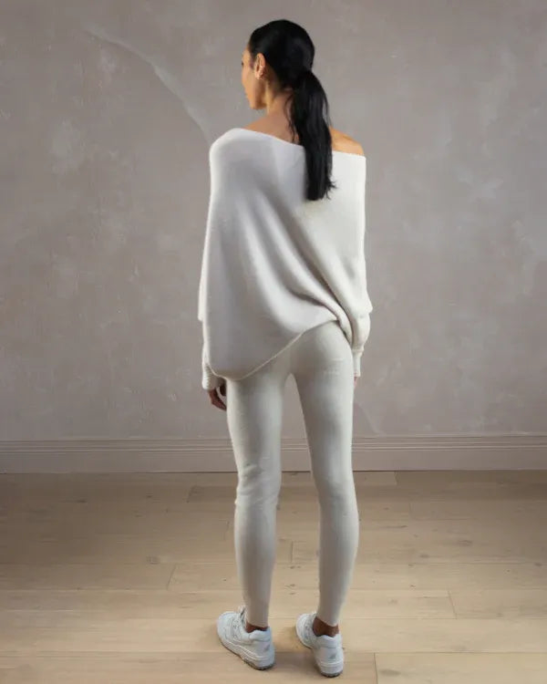 EOS | Asymmetrischer Cloud Drapierter Pullover