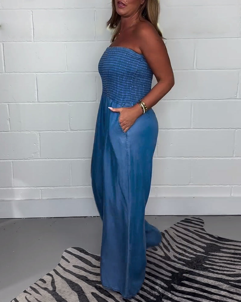 EOS | Ärmelloser Jumpsuit mit Plissierung und einfarbigen Taschen