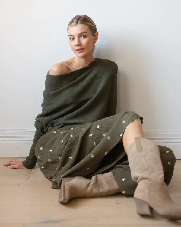 EOS | Asymmetrischer Cloud Drapierter Pullover