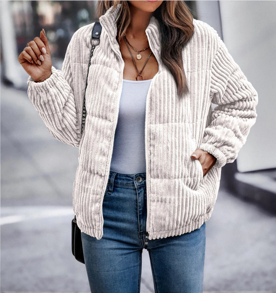 EOS | Minimalistische und isolierte Jacke
