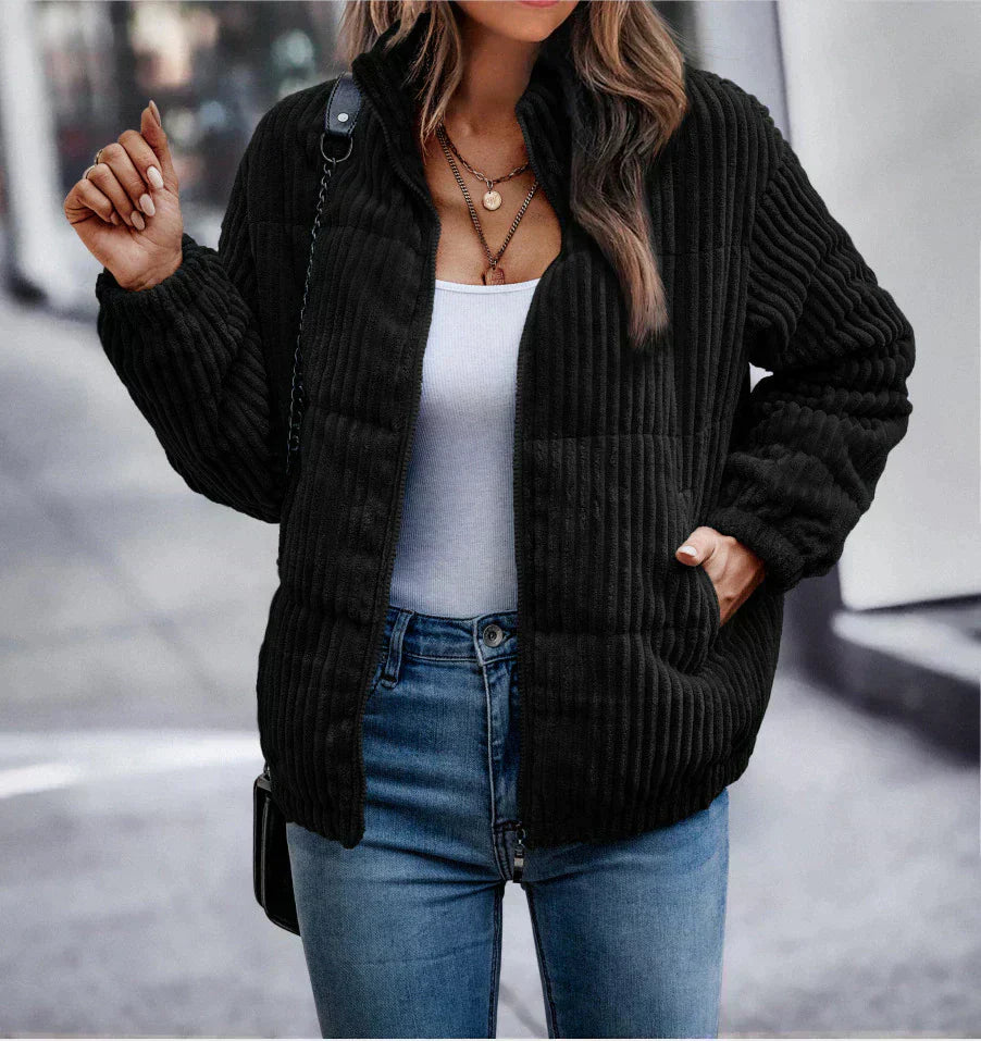 EOS | Minimalistische und isolierte Jacke