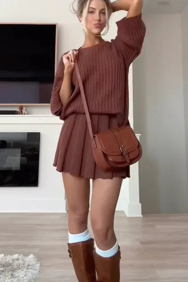 EOS | aus Strickjacke und Minirock EOS | aus Rock und Bluse Zweiteiler für Damen