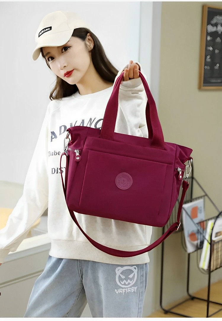 EOS | Eleganz Umfasste Schultertasche