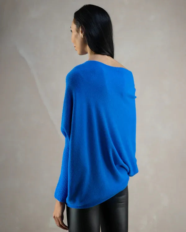 EOS | Asymmetrischer Cloud Drapierter Pullover