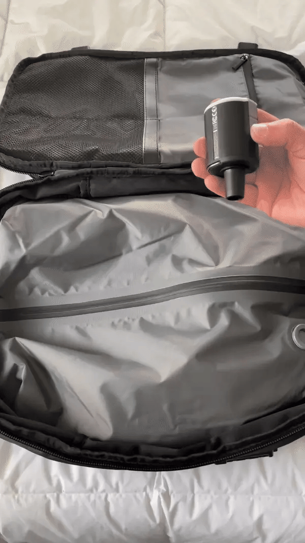 EOS | Reiserucksack mit Vakuumkompression