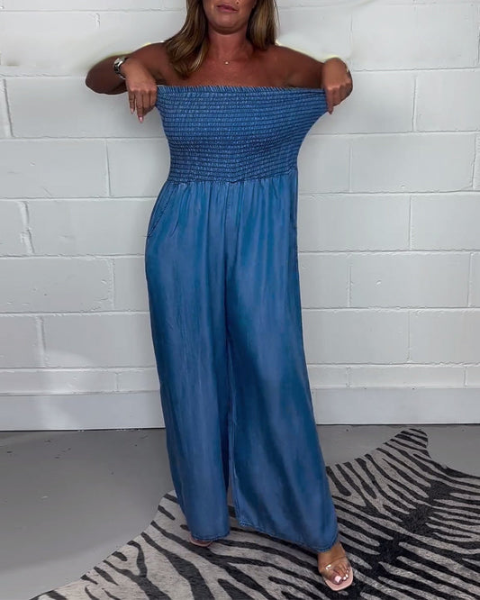 EOS | Ärmelloser Jumpsuit mit Plissierung und einfarbigen Taschen