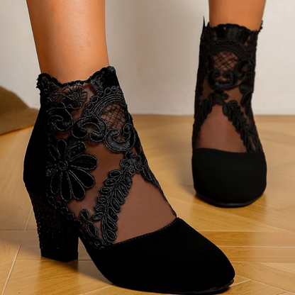 EOS | Bestickte High-Heel-Stiefel - Trendy Footwear