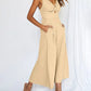 EOS | V-Ausschnitt Hochtaillierter Jumpsuit