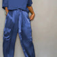 EOS | Jumpsuit aus glattem Satin mit halblangem Oberteil und Hose für Frauen