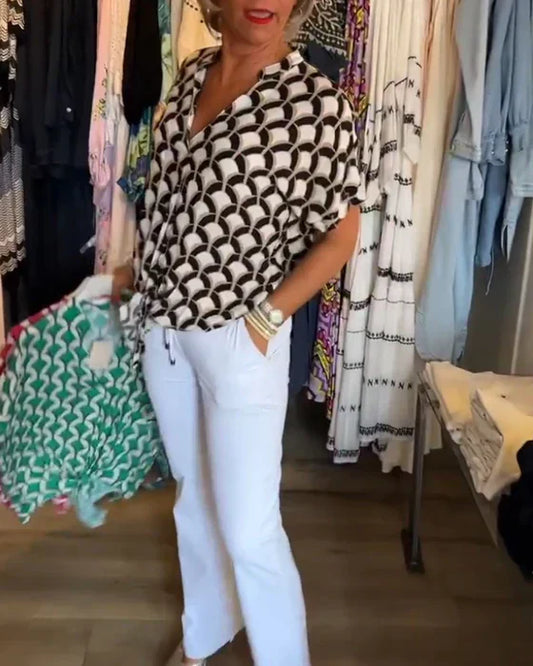 Stella | Lässiges Top mit Druck und V-Ausschnitt
